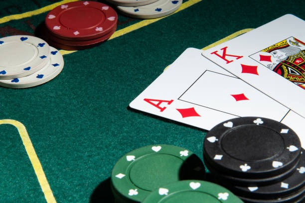 abah138 mobile app showing badminton fixture and live roulette table simultaneously